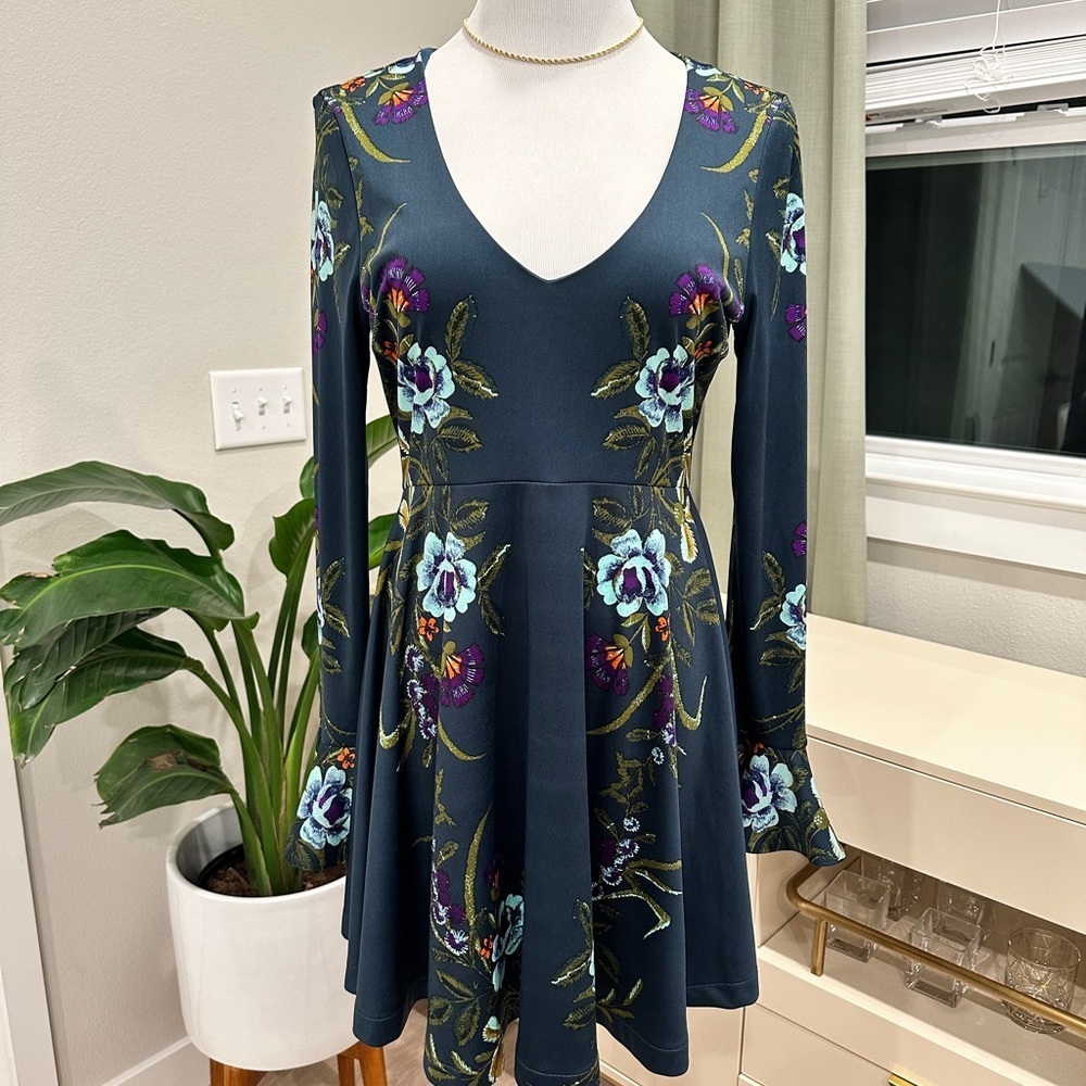 Floral V-Neck Long-Sleeve Mini Dress - Teal Floral